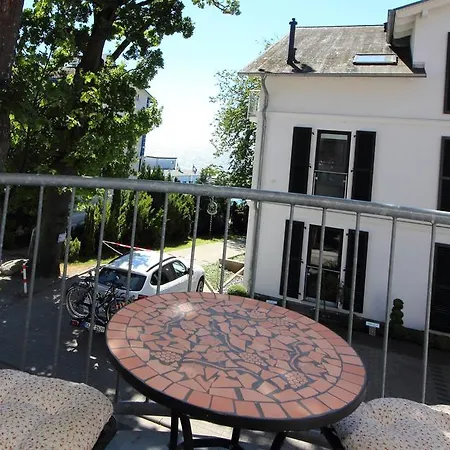 Ferienwohnung Petry Apartment *